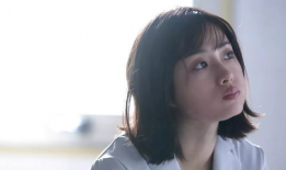 石原里美电视剧,时尚爱情与成长之旅